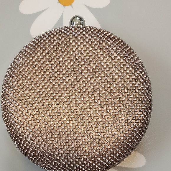 Nordstrom Handbags - Nordstrom Elegant Tan Color Clutch Bag